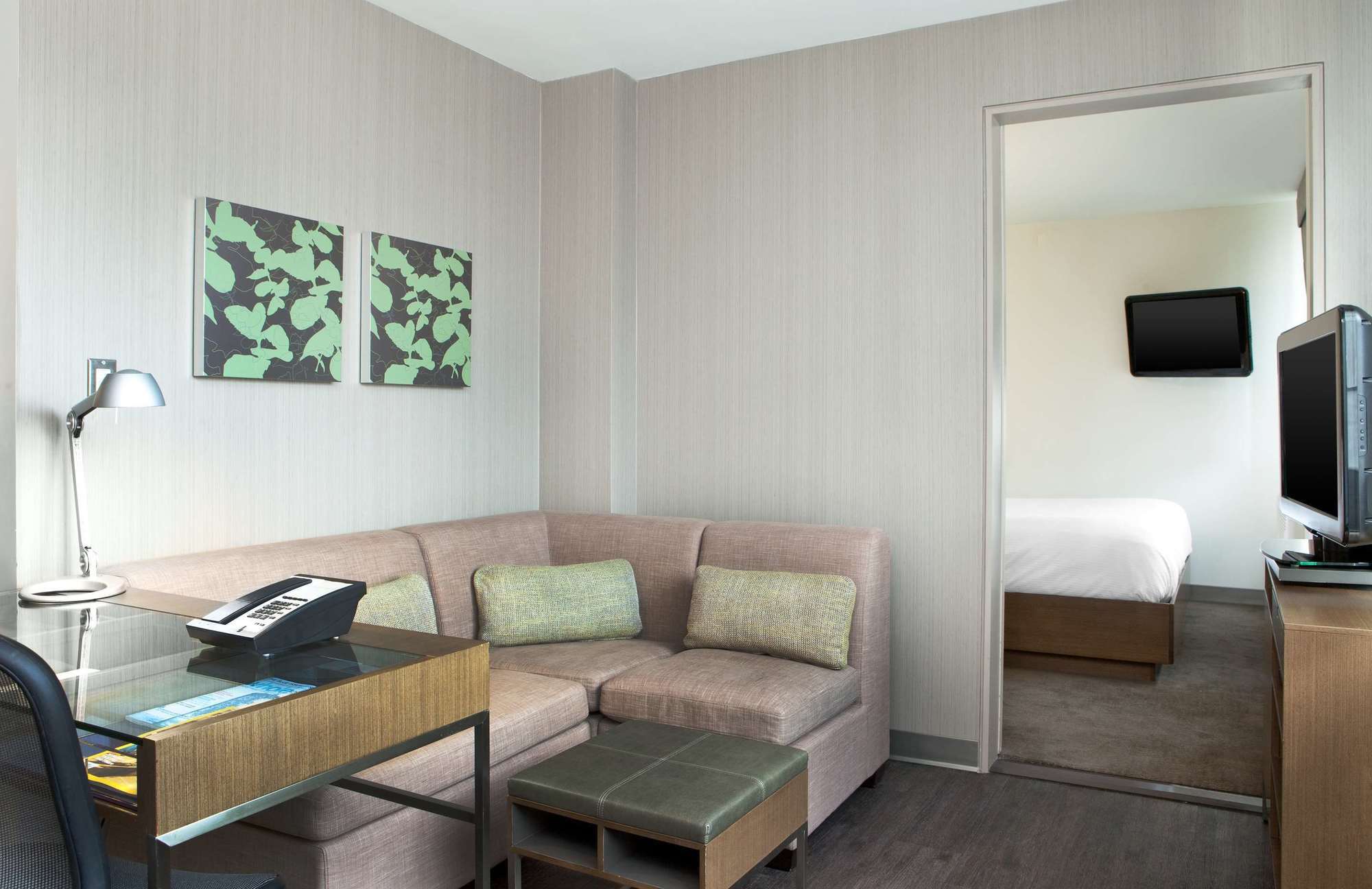 Element Times Square West Hotel New York Bagian luar foto